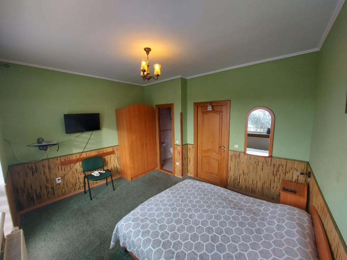 Затишок Villa Tysovets Bagian luar foto